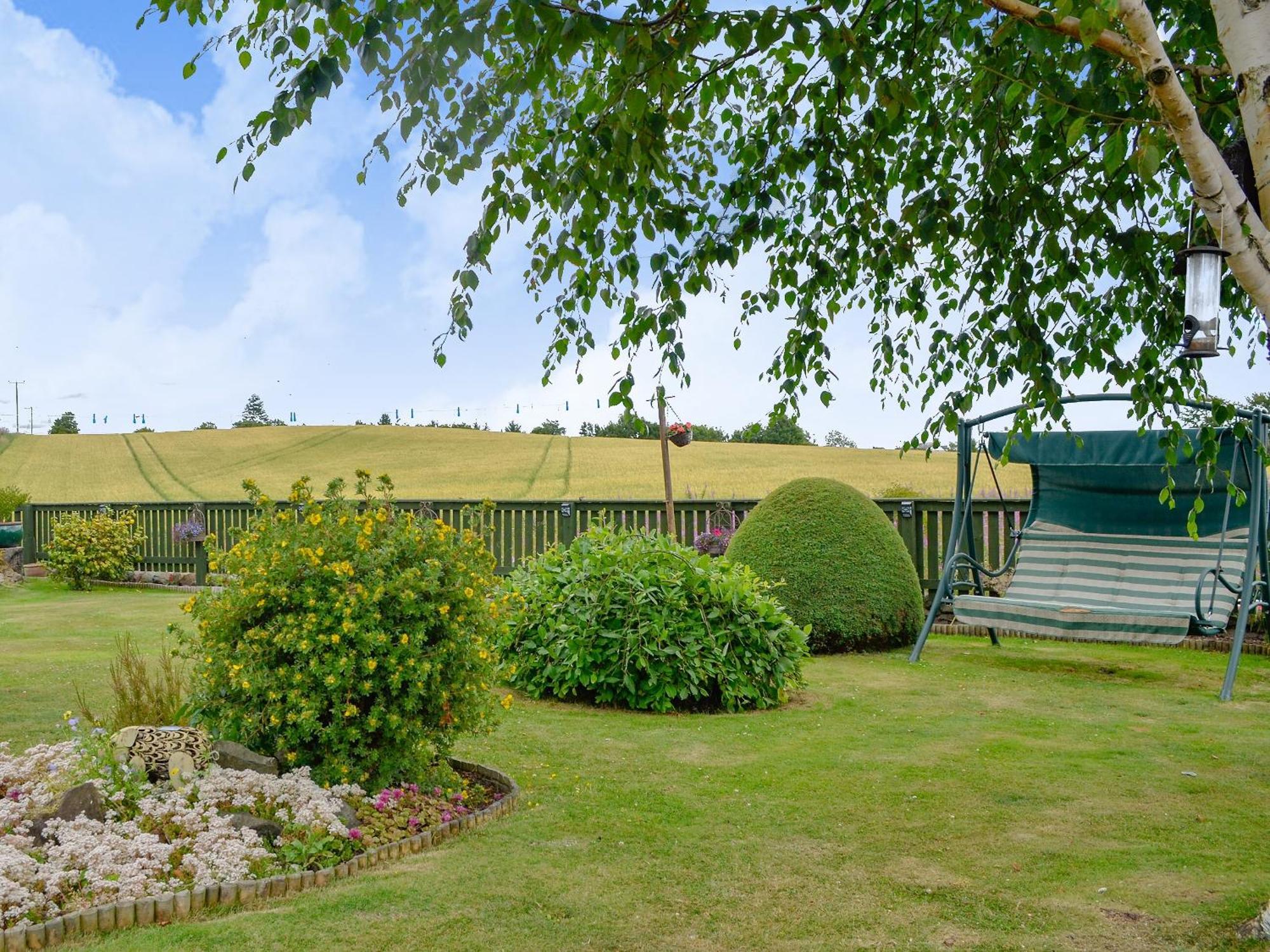 Villa Laurel Bank Alyth Exterior foto